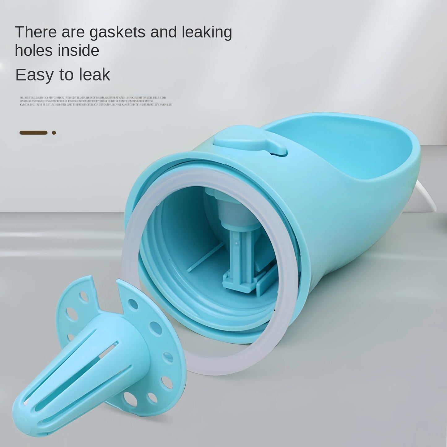 Tragbare Wasserflasche für Hunde und Katzen
